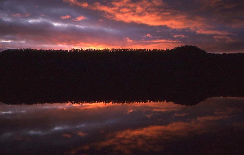 WT 0400 083-08 Australia.jpg